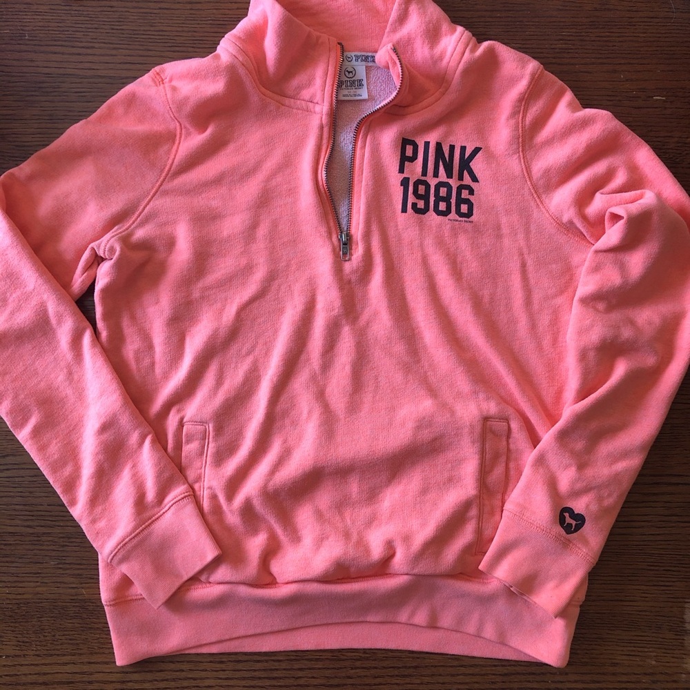 VS Pink 1/4 Zip